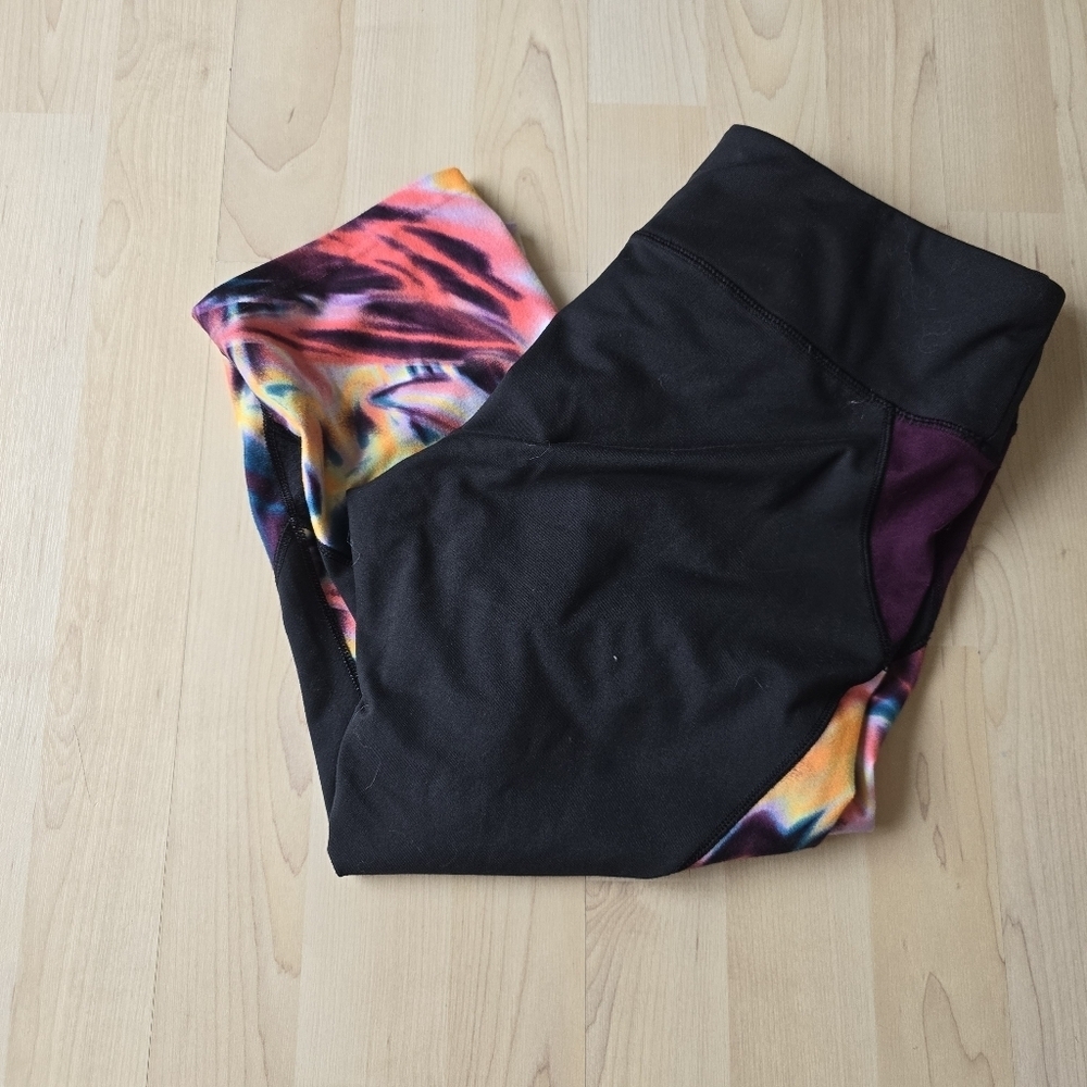 Reebok Capri Leggings Size Large